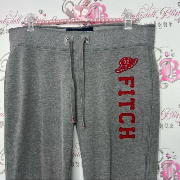 Abercrombie & fitch jogger sweatpants grey with  red logo on leg vintage Y2K - Picture 3 of 8